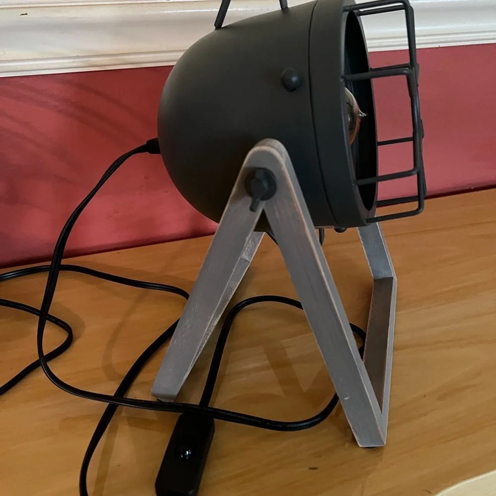 Vintage Retro Industrial Table Lamp - Picture 4 of 9